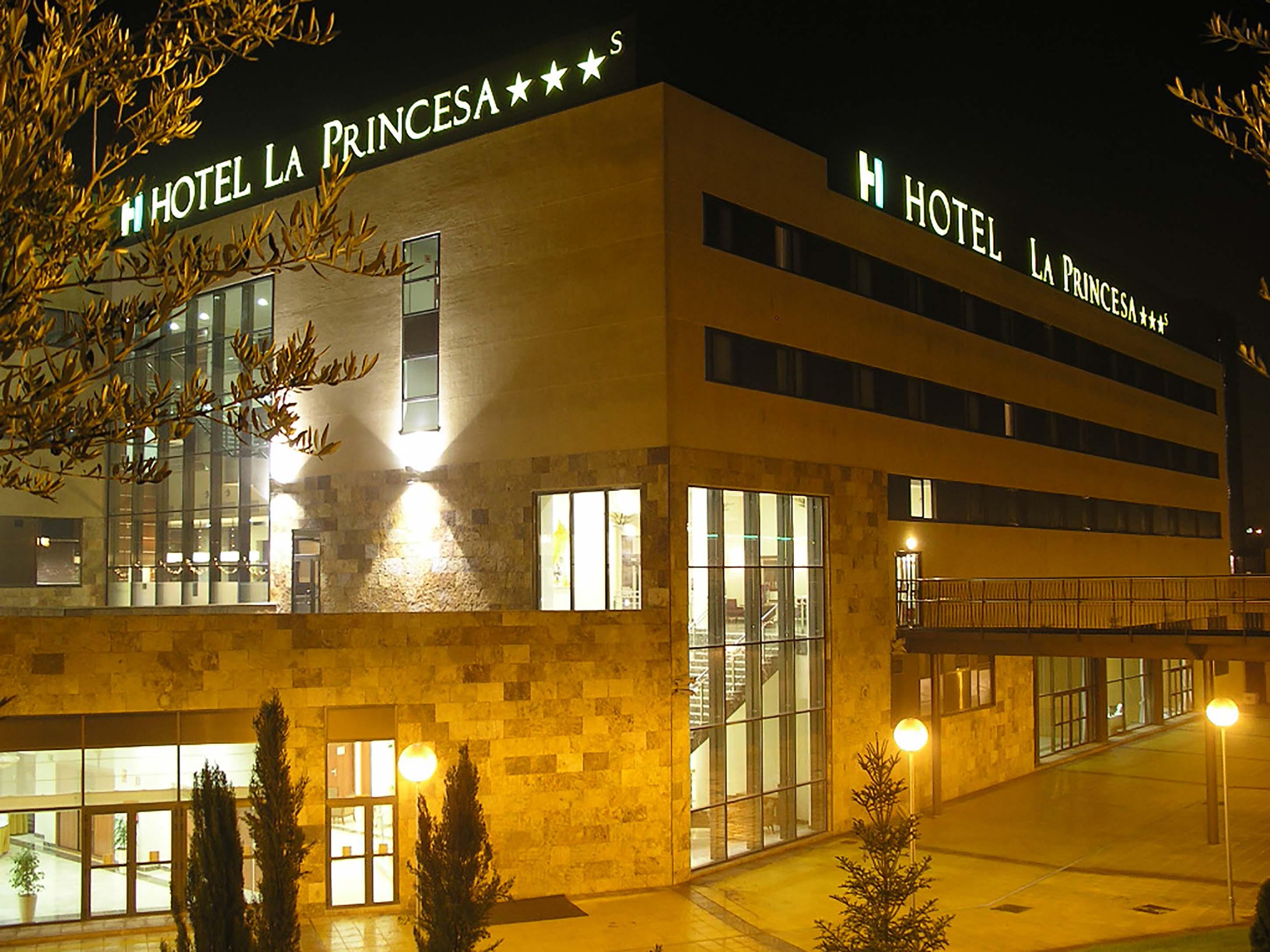 Checkin La Princesa Alcorcon Exterior photo